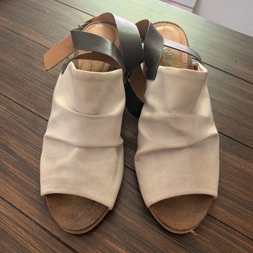 Rebel Linden Chunky Heel Open Back Sandal - Picture 2 of 8